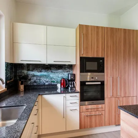 In Near Areas 아파트