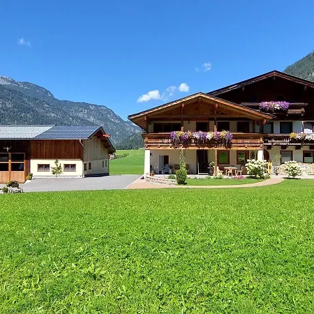 Apartment In Am Steinernen Saalfelden